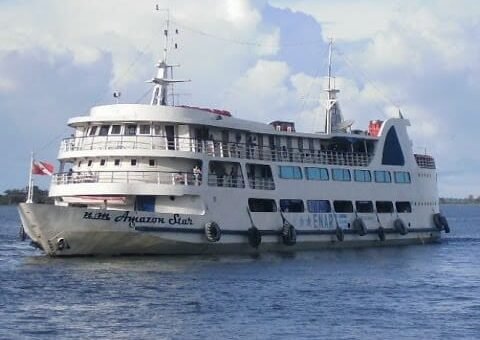 Paseo en barco privado por Manaus: consejos y precios