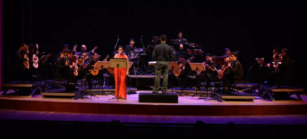 Orquestra de Violões do Amazonas apresenta “Filmes e Séries” no Teatro Amazonas. Para mergulhar no universo cinematográfico