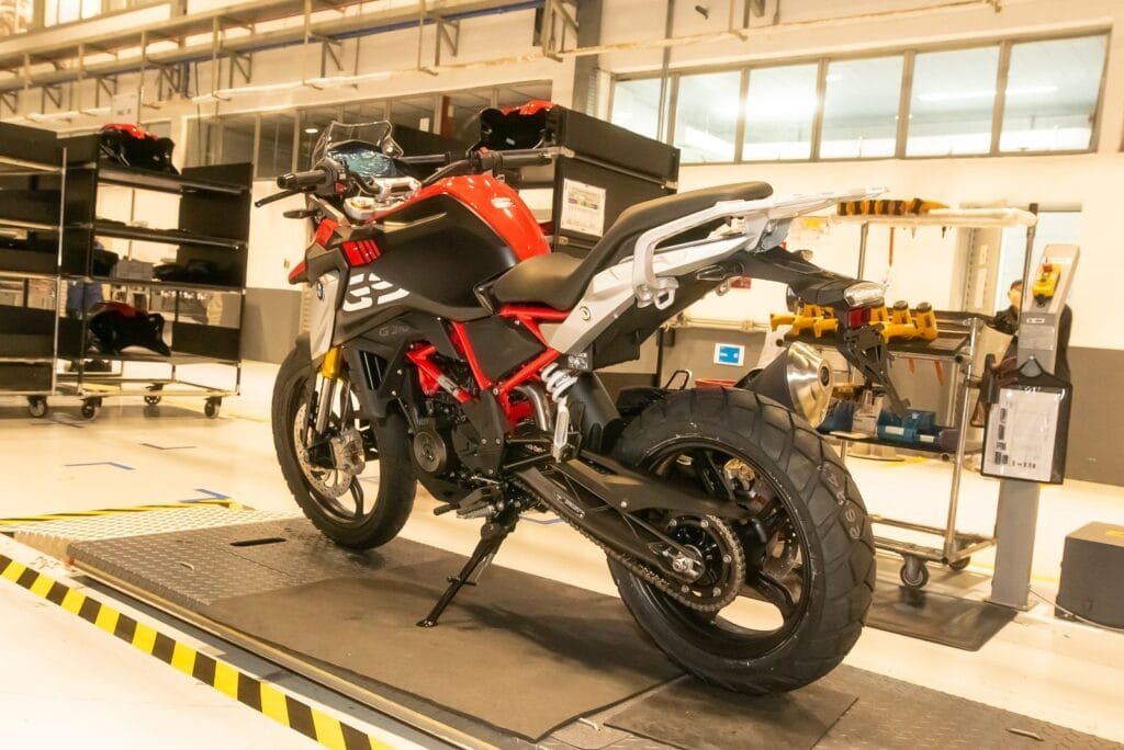 https://manausjungletours.com/explore-bmws-exclusive-motorcycle-factory-in-manaus/