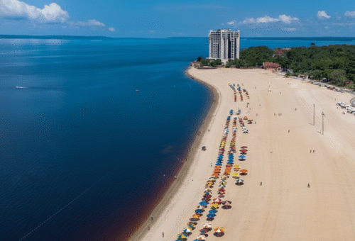 Praia de Ponta Negra em Manaus: lazer e beleza no coração da Amazônia