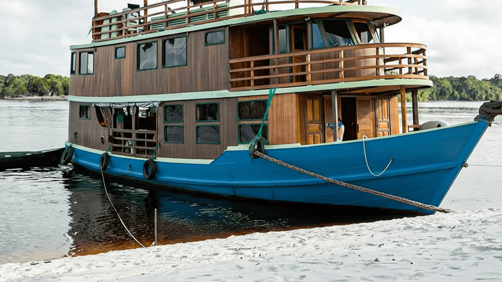 Passeio de Barco em Manaus: Uma Experiência Autêntica na Amazônia