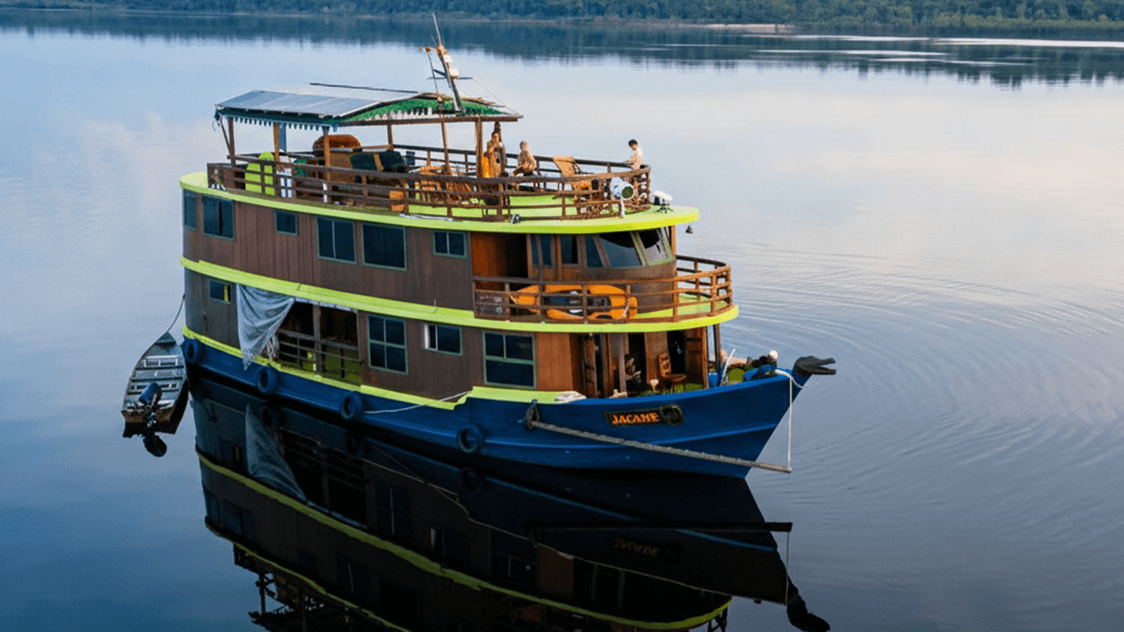 Passeio de Barco em Manaus: Uma Experiência Autêntica na Amazônia